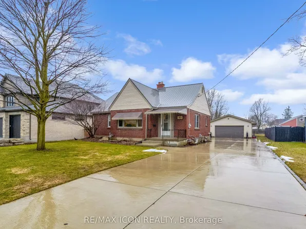 30 Broadway Ave, London, ON N6P 1A8