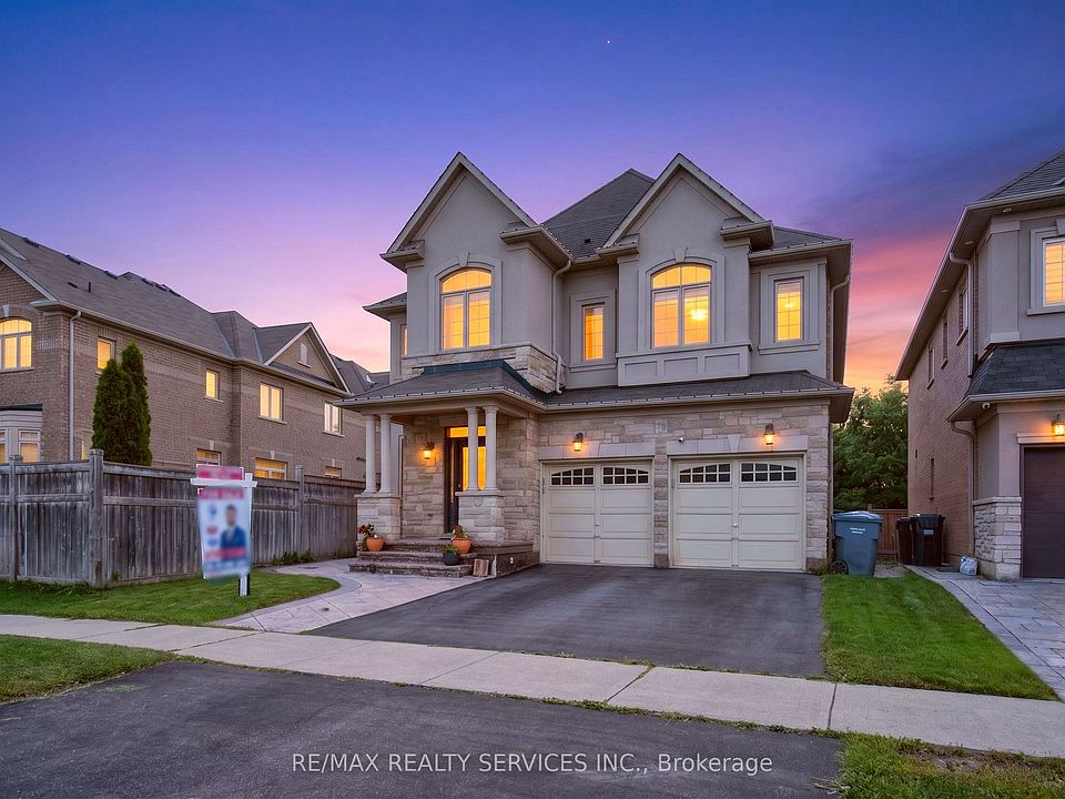 1st image of 15 Bonnie Braes Dr