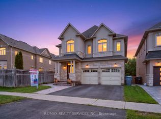 15 Bonnie Braes Dr, Brampton, ON L6Y0X5