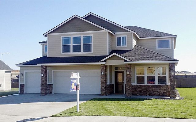 2nd image of 4906 Meadowview Dr
