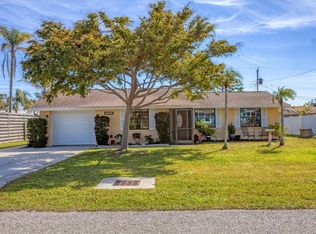 351 Garden Rd, Venice, FL 34293