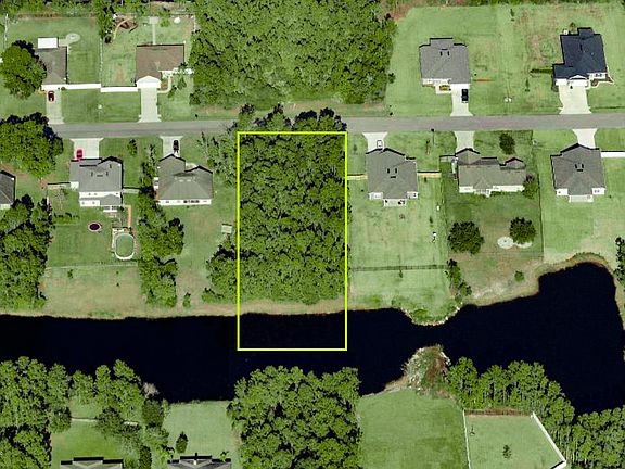 3rd image of 317 Crystal Lake Dr