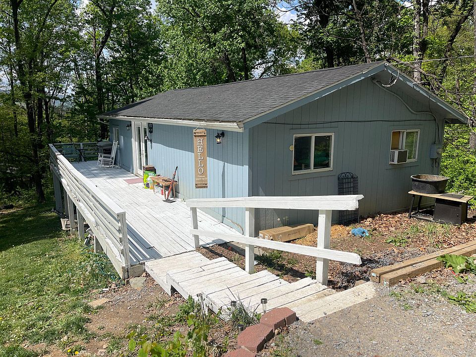 1st image of 384 Nancy Jack Rd