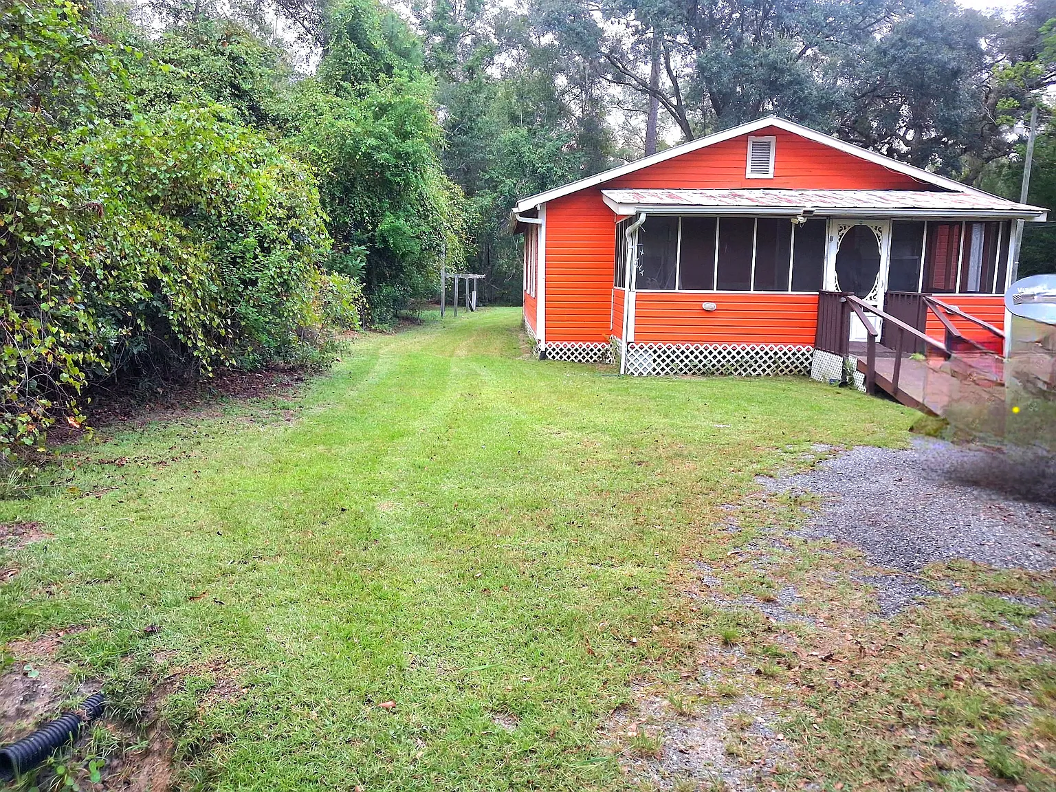 65 Noble Rd — Photo 1