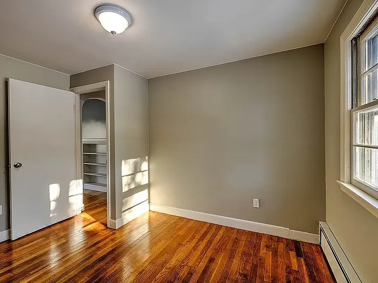 322 Reservoir St — Photo 8