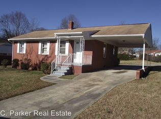 1218 Wallace St, Burlington, NC 27217