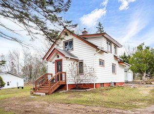 2352 Pershing St, Duluth, MN 55811
