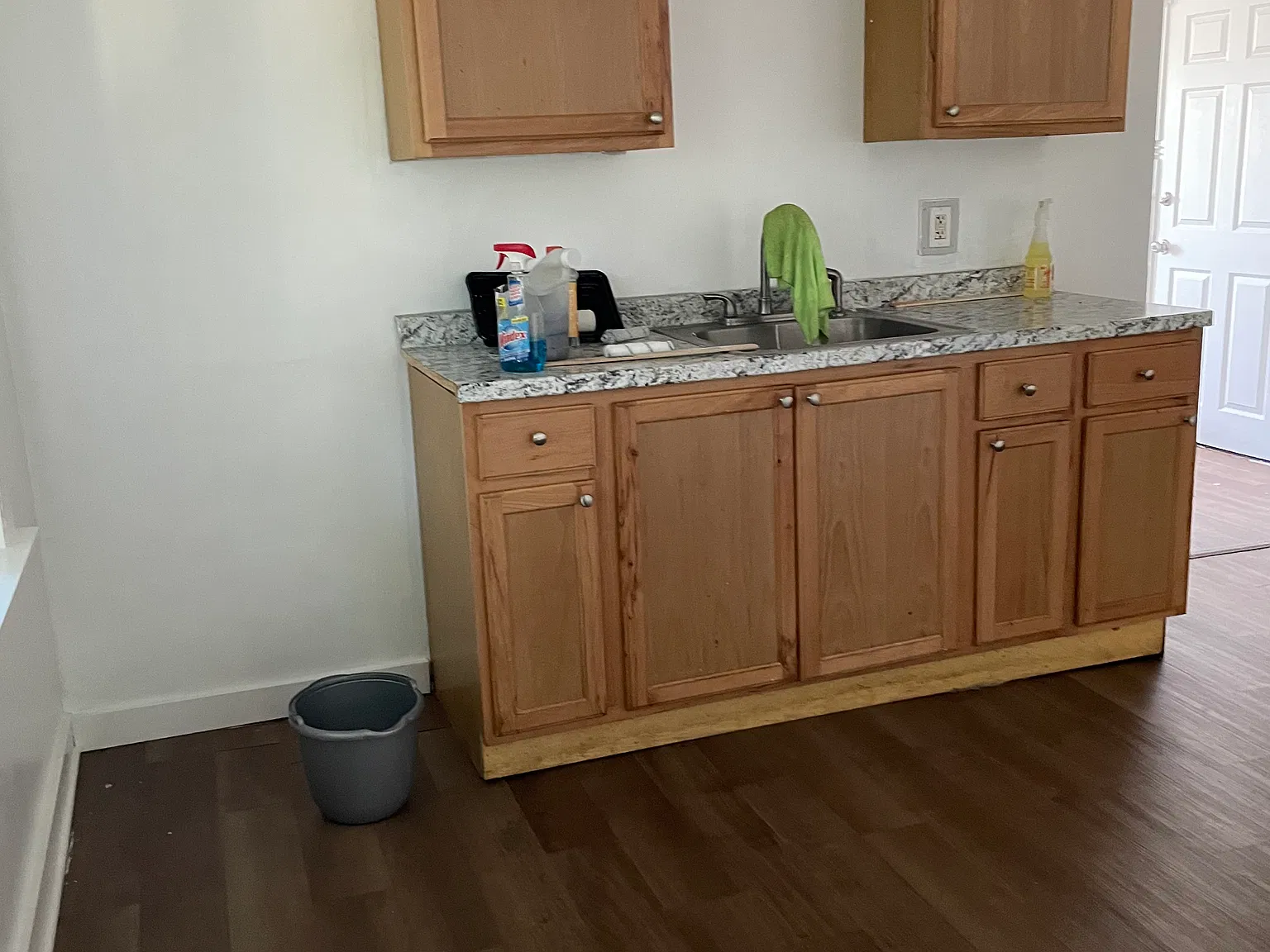 3 bed, $2,300 — Photo 1