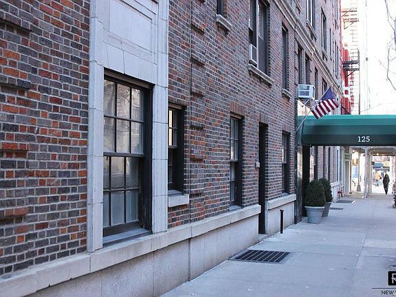 4th image of 125 E 84th St #1A
