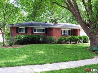1000 Sycamore Dr, Lincoln, NE 68510