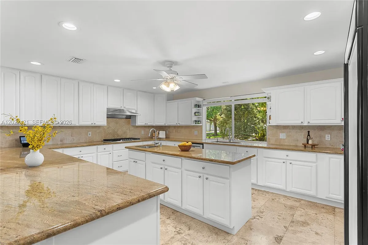 Building Photo - 6845 SW 129th Ter