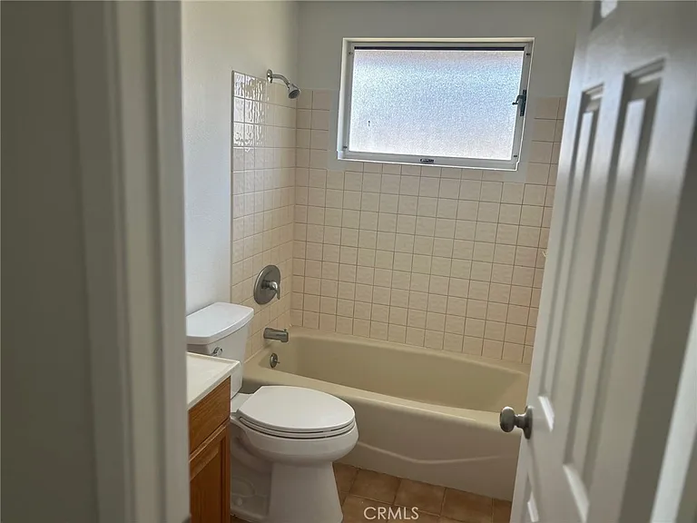 1276 Evergreen St — Photo 10