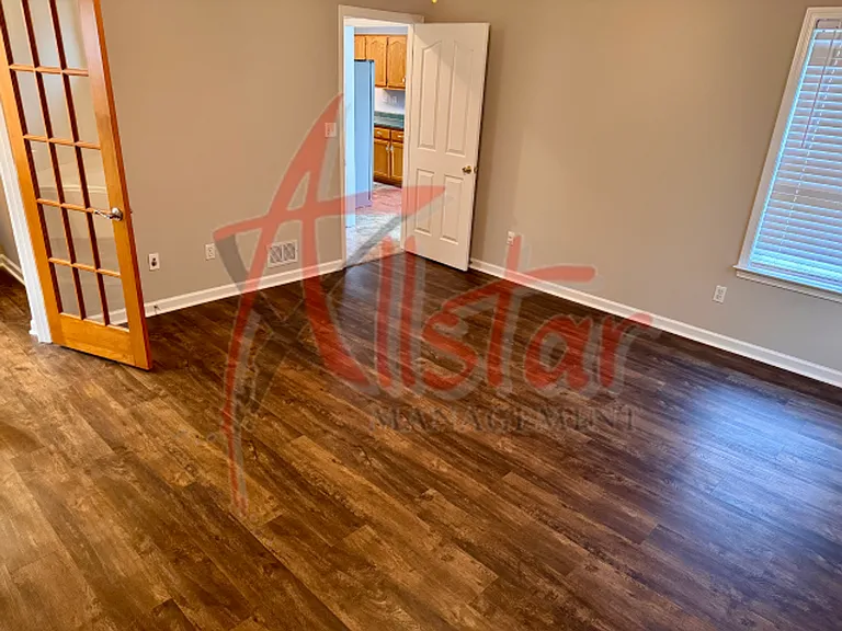1324 Biloxi St — Photo 11