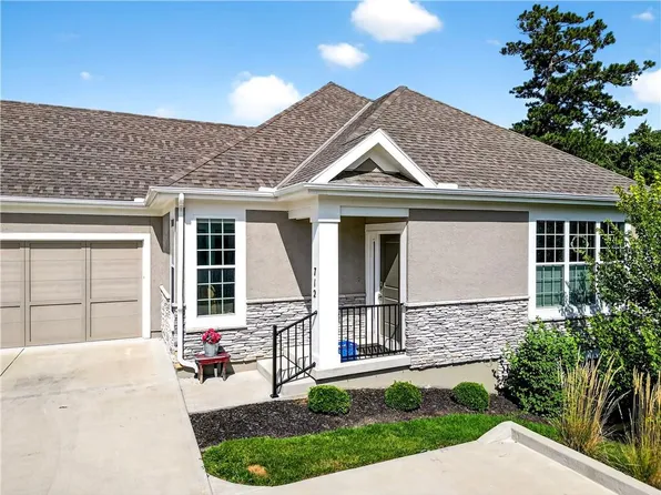 712 E 110th Ter, Kansas City, MO 64131