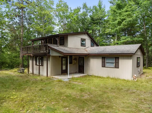 6460 White Rd, Indian River, MI 49749