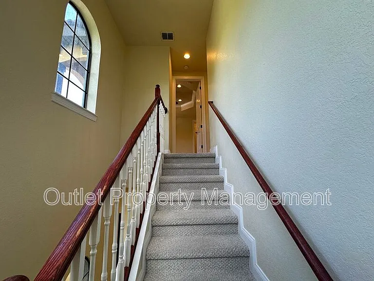 2011 Baylarian Blvd — Photo 11