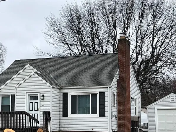 618 6th St NW, North Canton, OH 44720