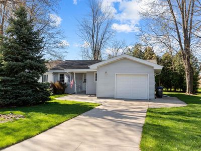 223 EDGEWOOD DRIVE, Neenah, WI, 54956