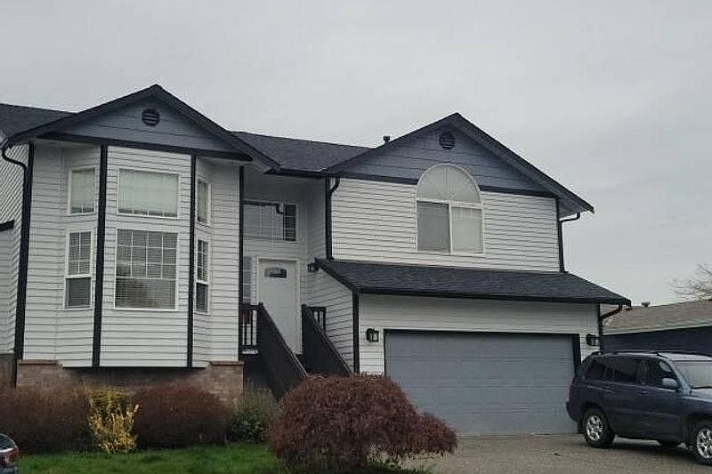 1st image of 16957 158th Pl SE