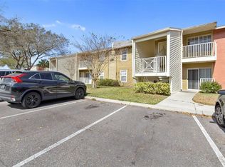 302 Lake Parsons Grn UNIT 203, Brandon, FL 33511