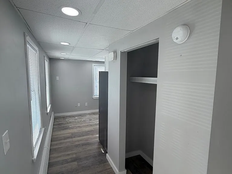61 Water St — Photo 5