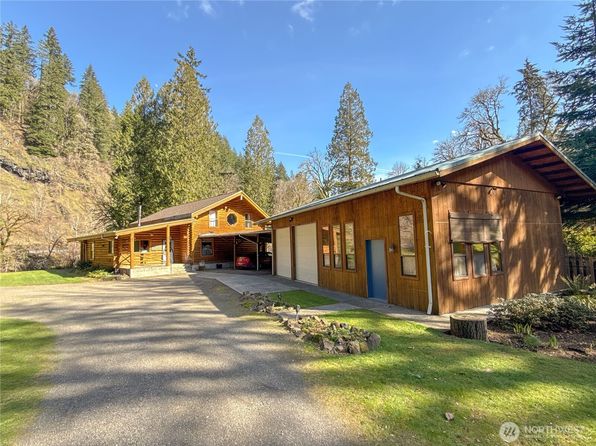 831 Bates Road, Kalama, WA 98625