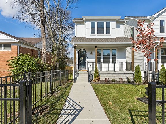 2nd image of 3012 Batavia St