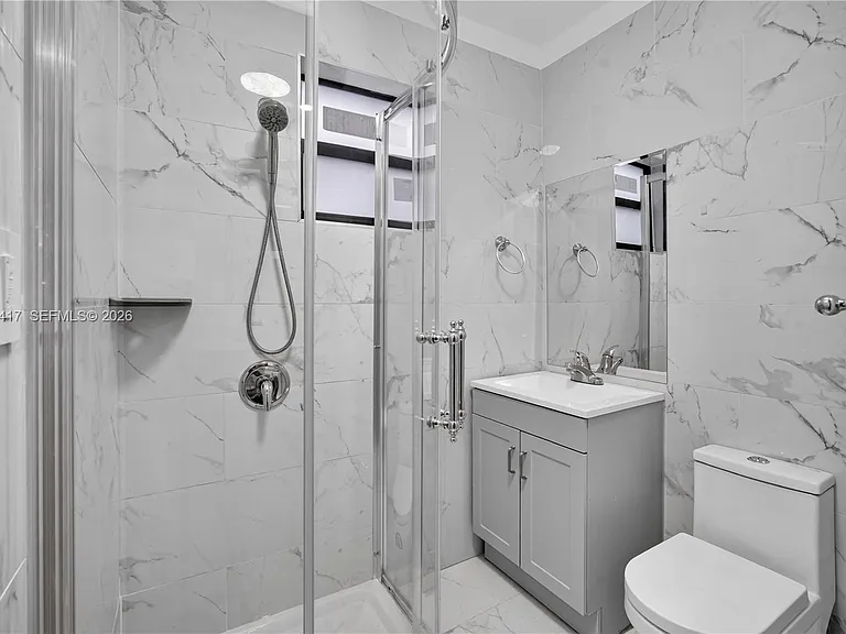 1011 NW 30th Ct #2 — Photo 3