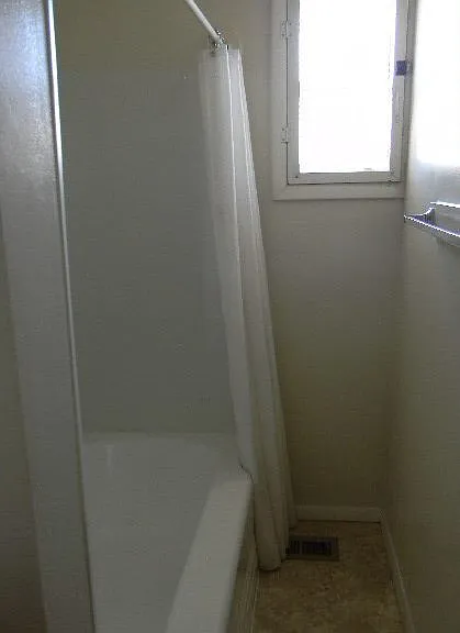 1124 Edgar St #A — Photo 1