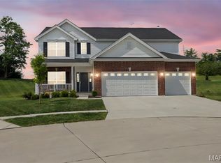 1024 Miremont Dr, Ballwin, MO