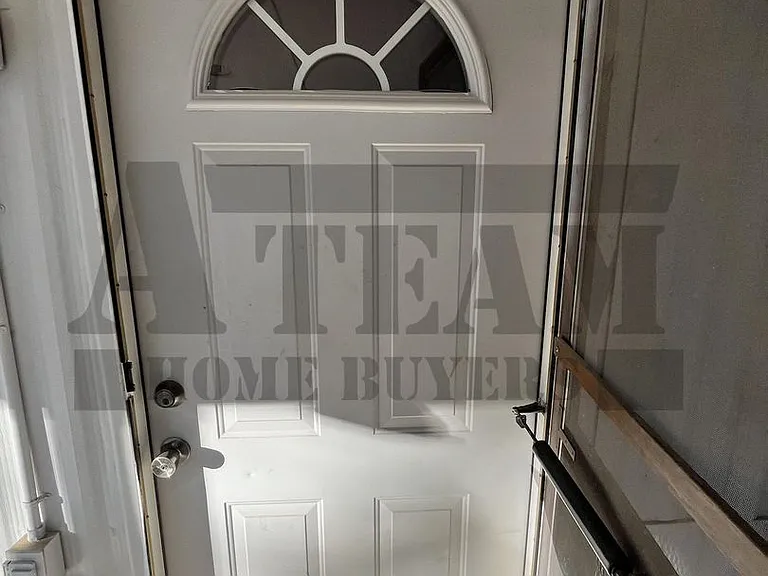 135 Oxbow St — Photo 5