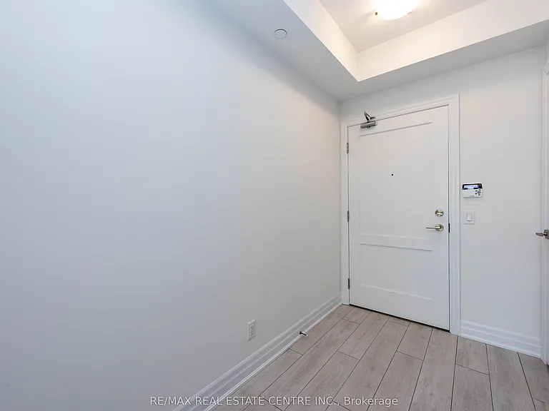 30 Elm Dr W #601 — Photo 16