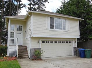 529 Queen Ave NE, Renton, WA 98056