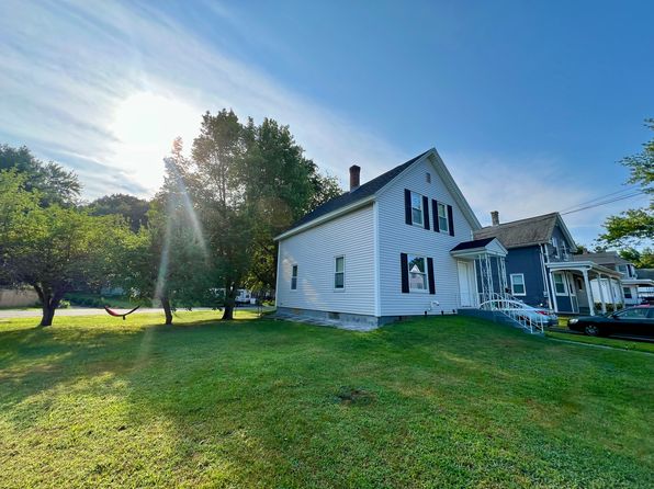 203 Hall St