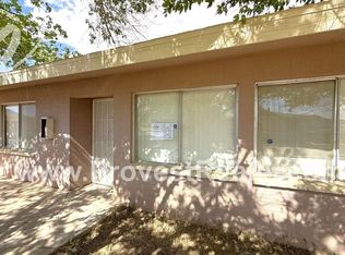 21225 Wigwam St APT 5, Apple Valley, CA 92307