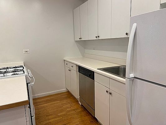 2nd image of 525 W 150th St APT 3N