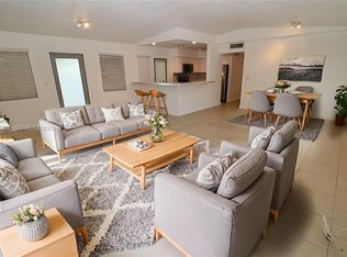 6835 Rue Versailles APT 205, Miami Beach, FL 33141