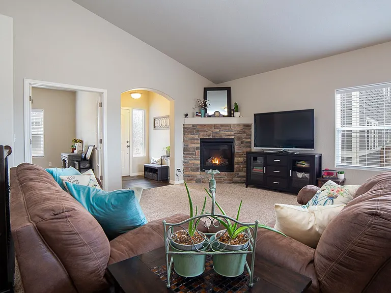8141 Misty Moon Dr — Photo 8
