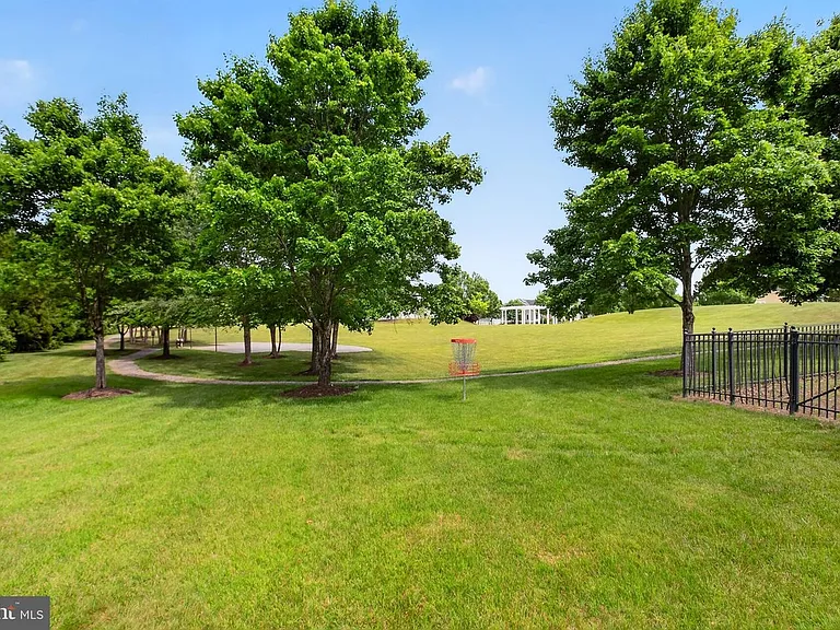 7150 Azalea Dr — Photo 8