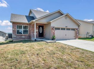 1119 Marathon Dr, Foristell, MO 63348
