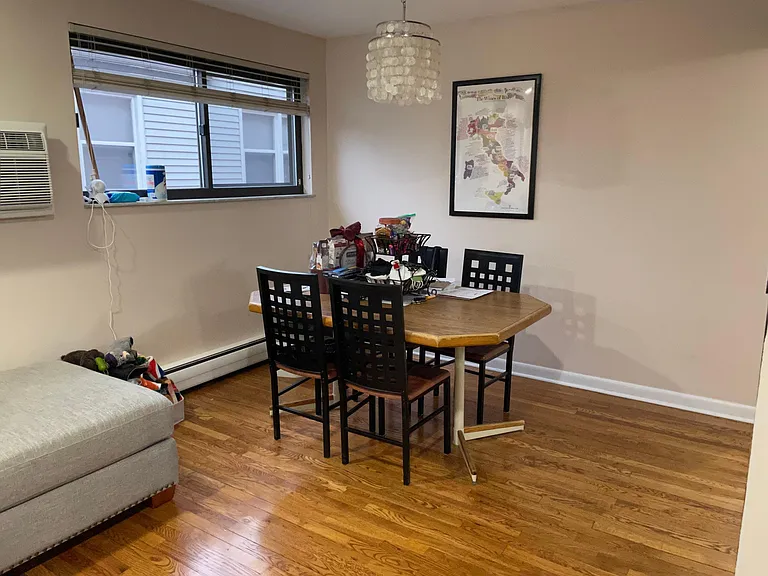 3572 Grandin Rd #1 — Photo 5