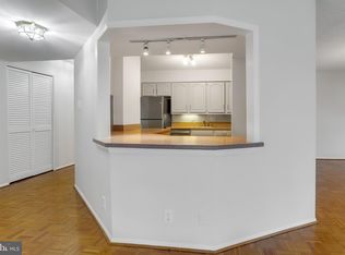 3800 Fairfax Dr APT 310, Arlington, VA