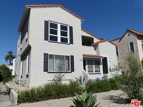 2nd image of 429 N Sierra Bonita Ave