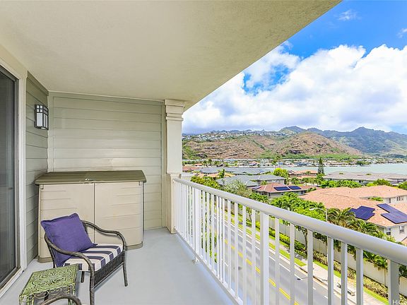 2nd image of 520 Lunalilo Home Rd Unit 8404