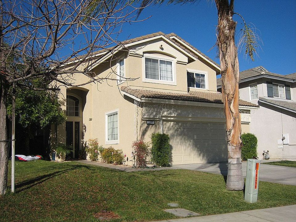 COMPLIMENTS OF PARK PLACE REAL ESTATE