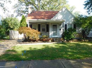 20517 Gaukler St, Saint Clair Shores, MI 48080
