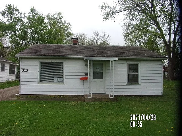 313 E Stewart St photo 1
