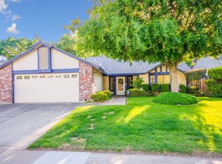 2524 Mossy Oaks Ct, Rancho Cordova, CA 95670