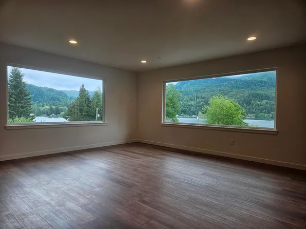 705 W Lake Samish Drive