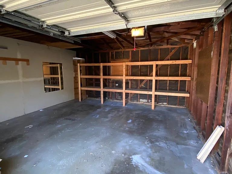 116 W Maple Ave — Photo 13
